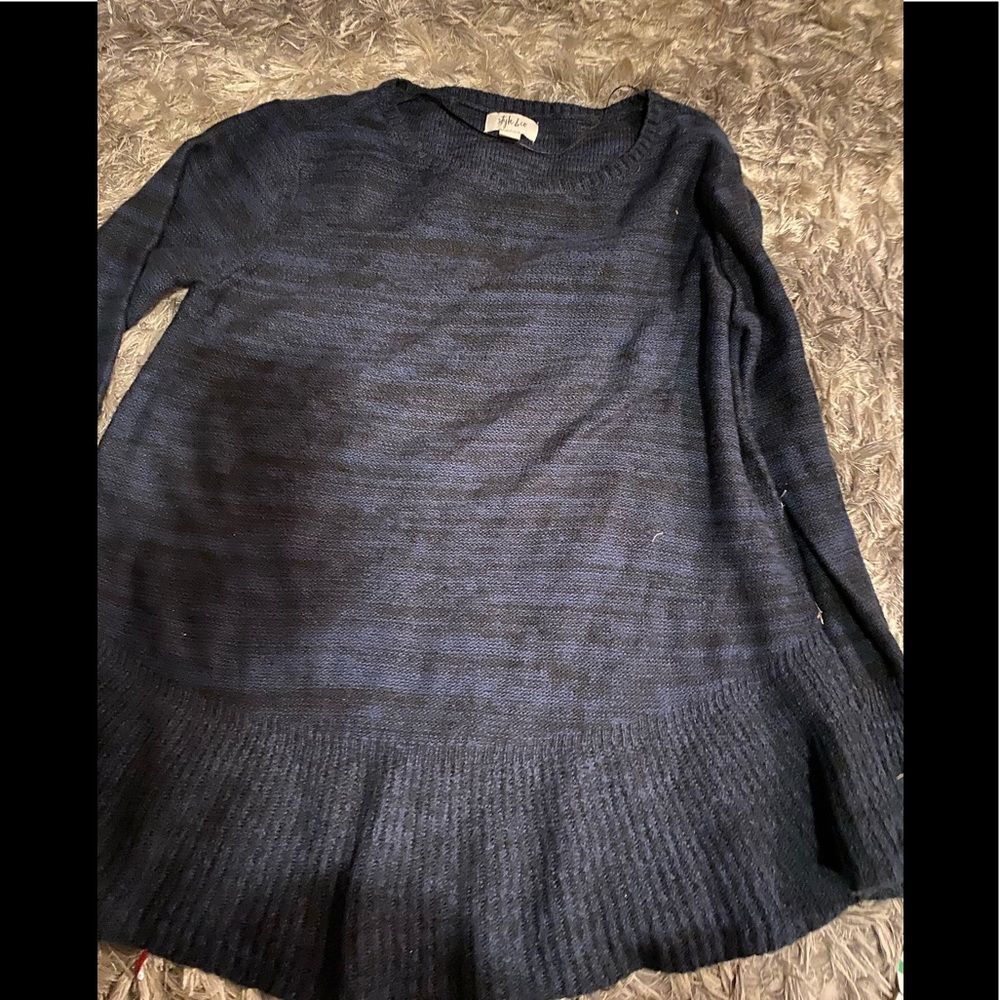 Women’s long sleeve top